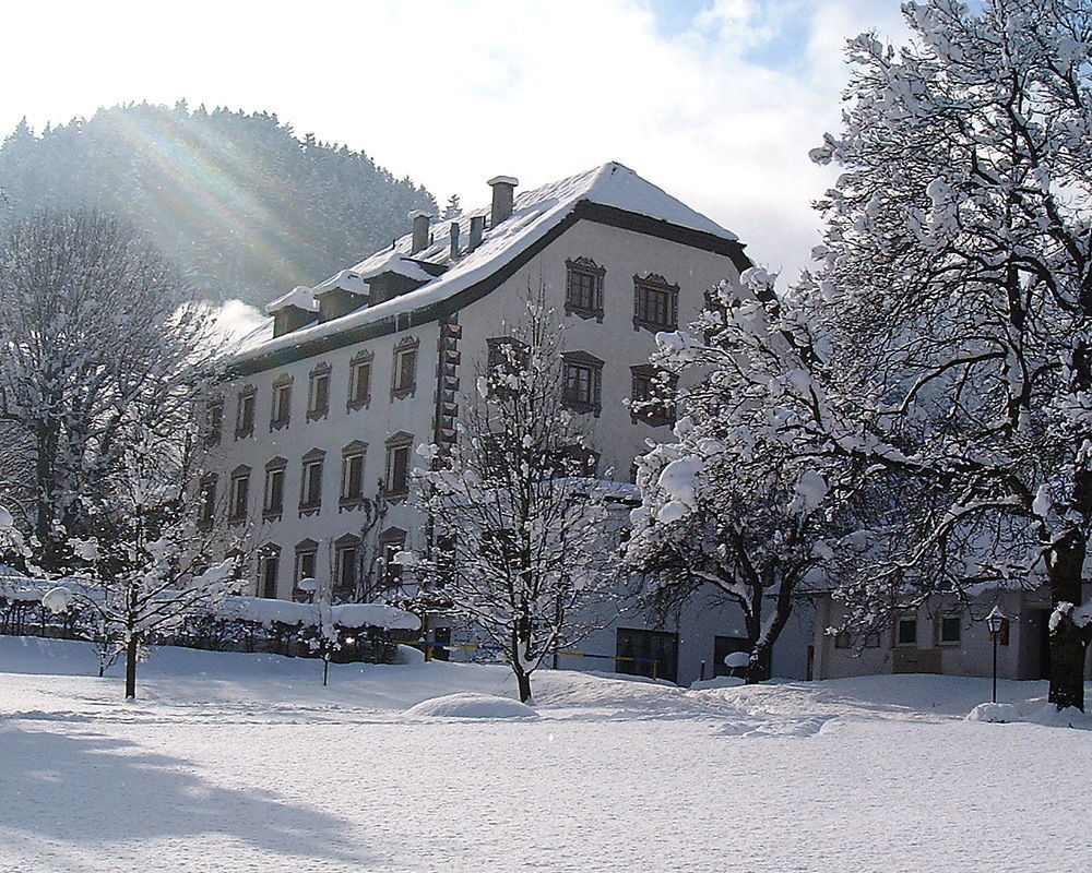 Hotel Plankenhof B&B Pill Exterior photo